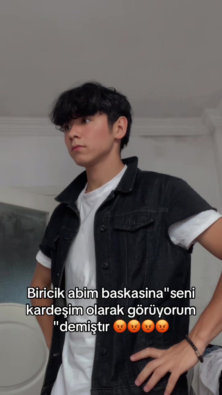 @Gamzeli kek 🎂