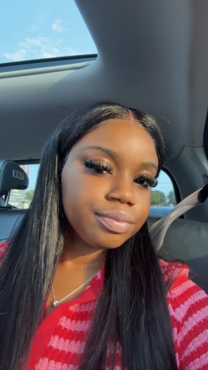 @TheRealAlexisKierra