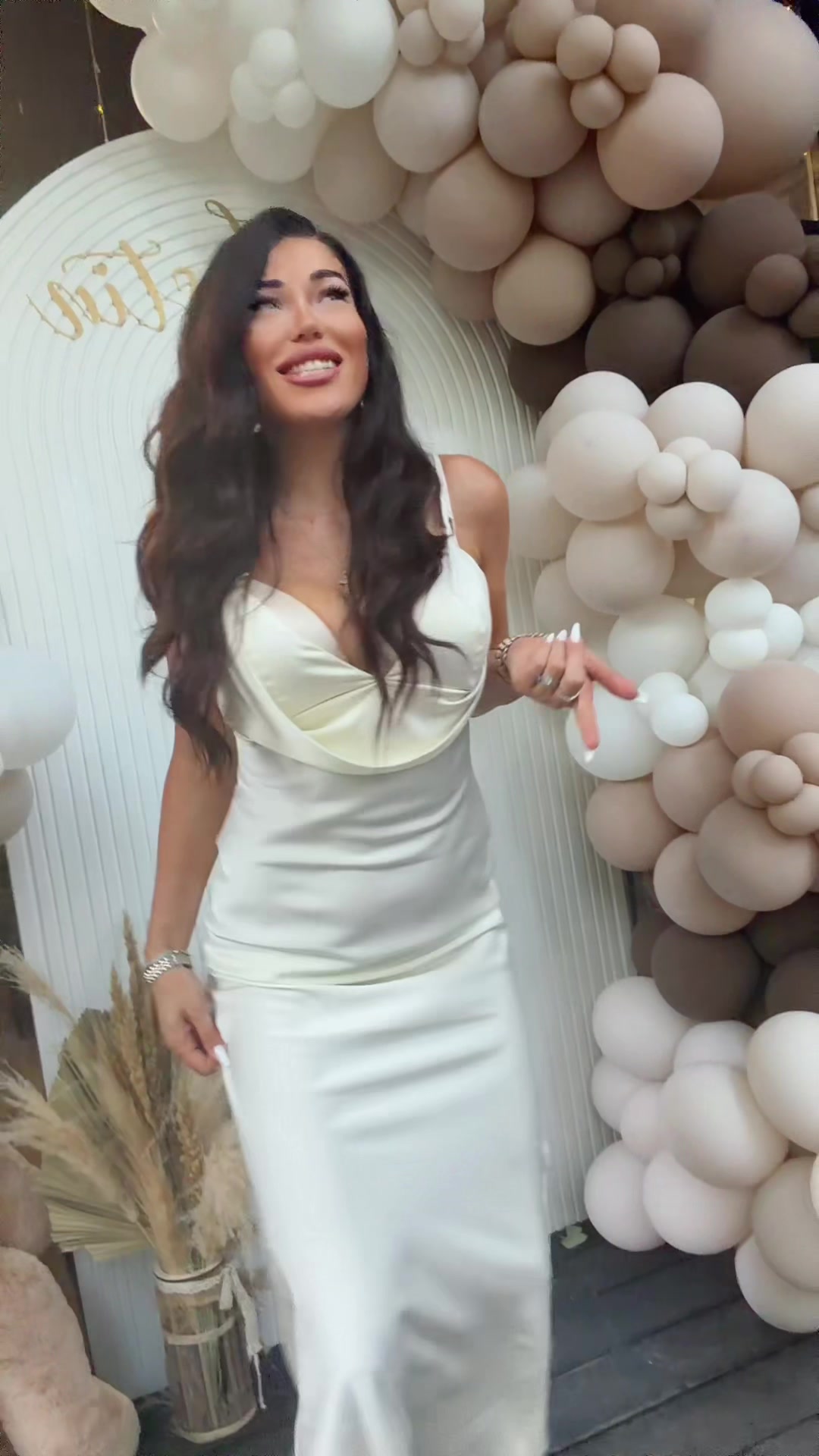 @Valentina