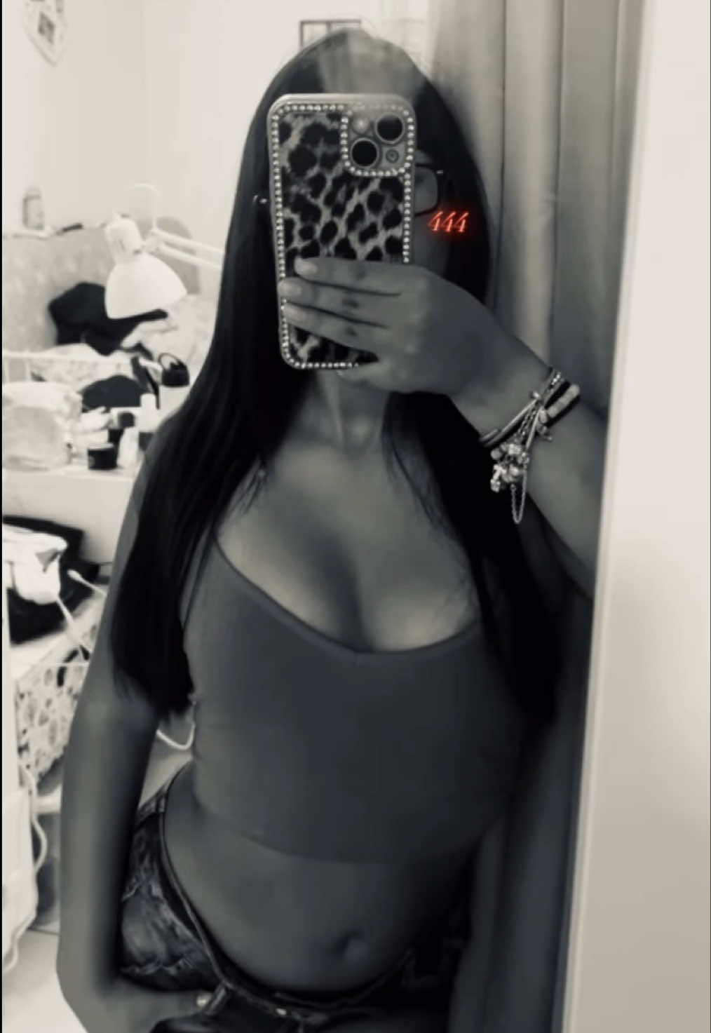 @𝓬𝓱𝓪𝓷𝓮𝓵