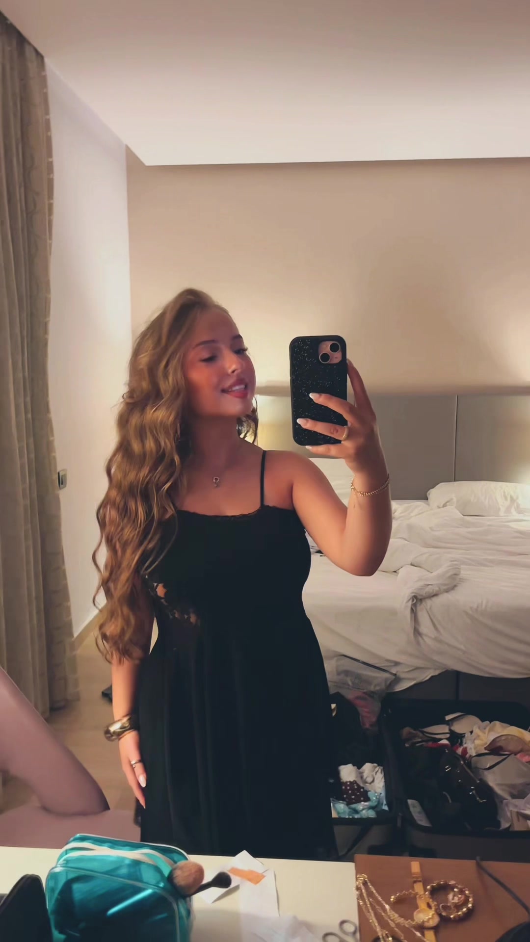 @𝕷 𝖊 𝖔 𝖓 𝖆 ♡