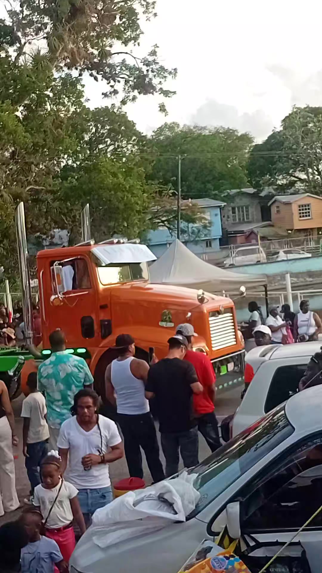 @🧟&zwj;♂️TRUCKA.fusi0n🧟&zwj;♂️