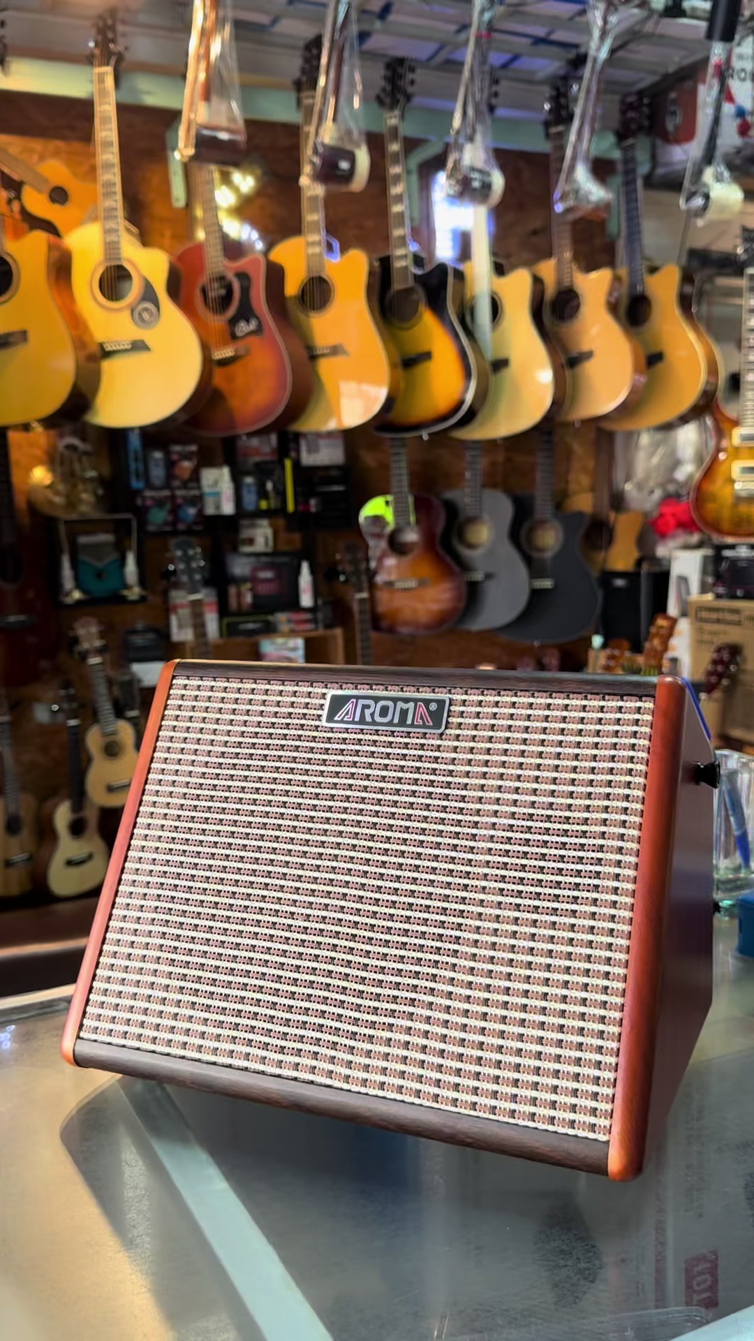 @LKH Music Shop