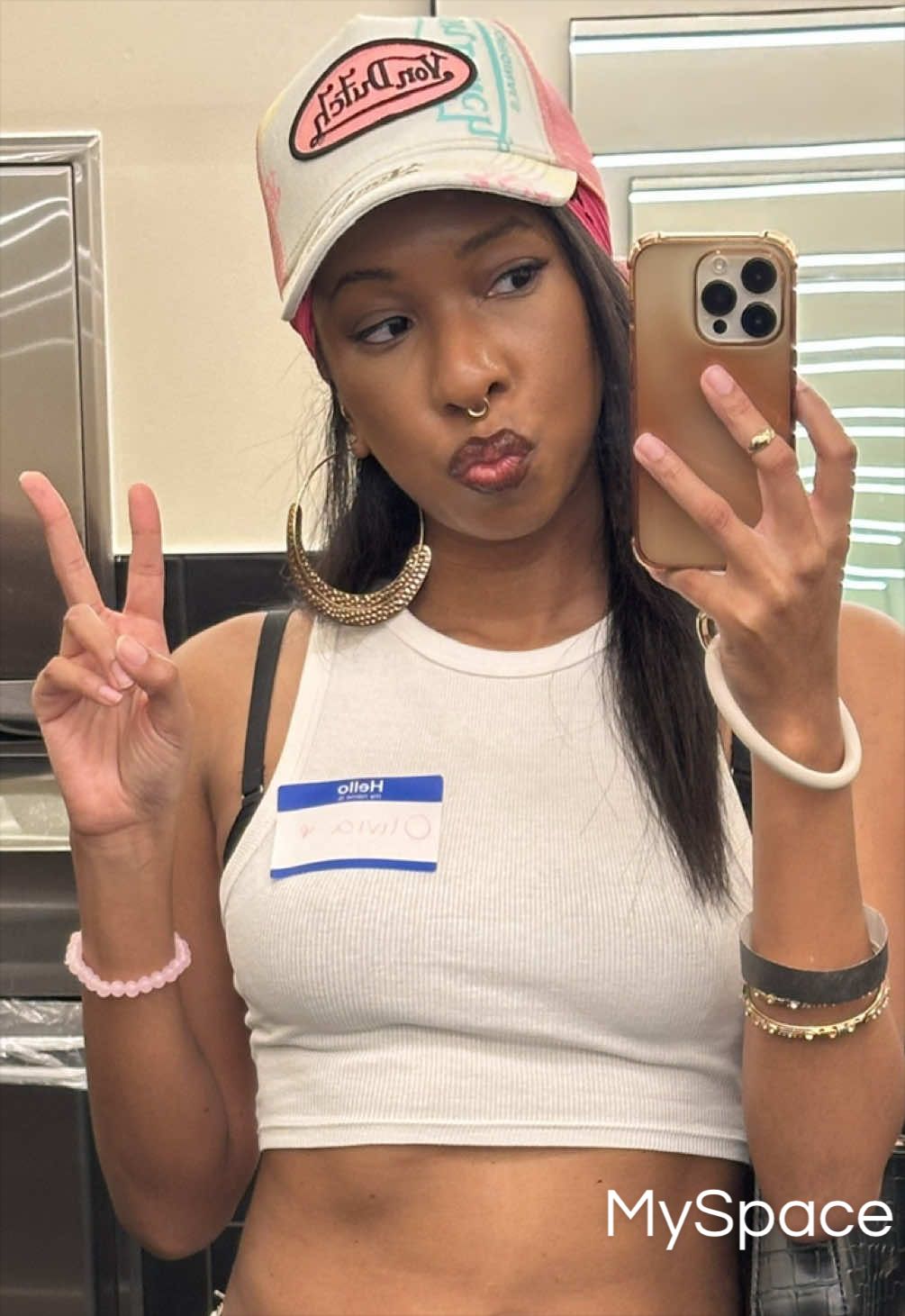 @Olivia Valerie