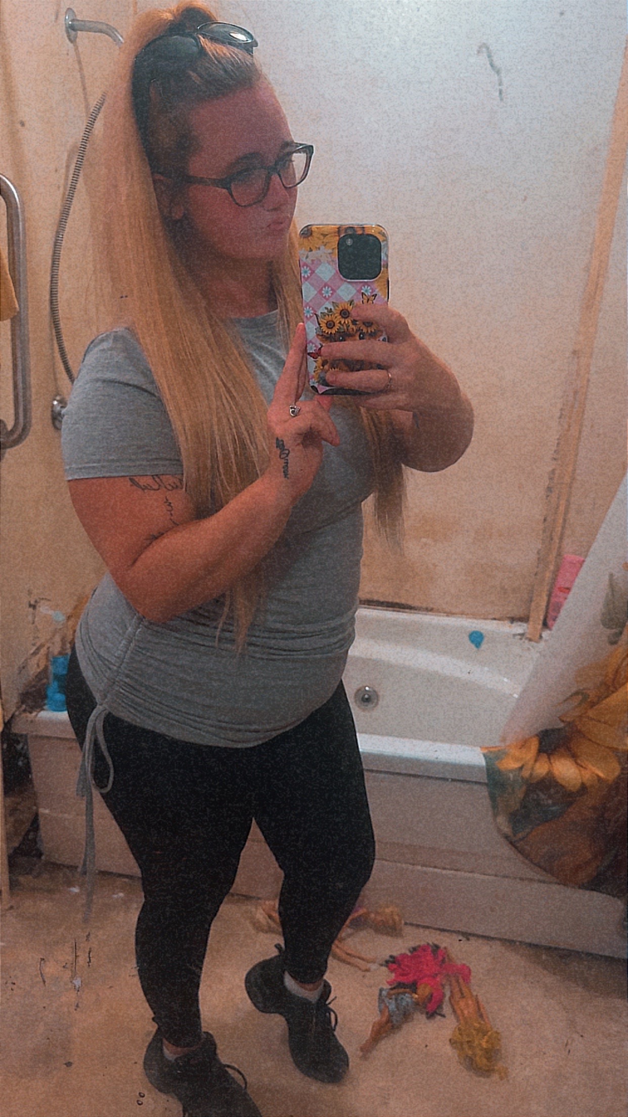 @caffeinatedmama03🌻🍃💨