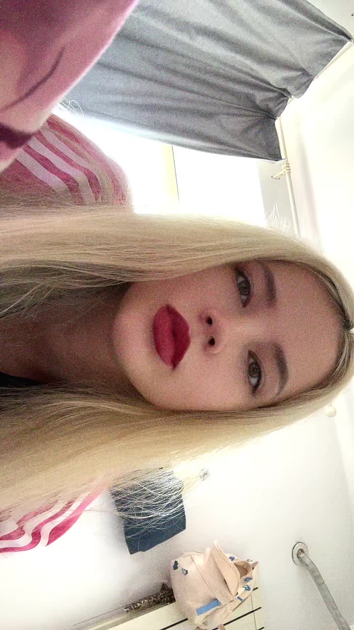 @Мария