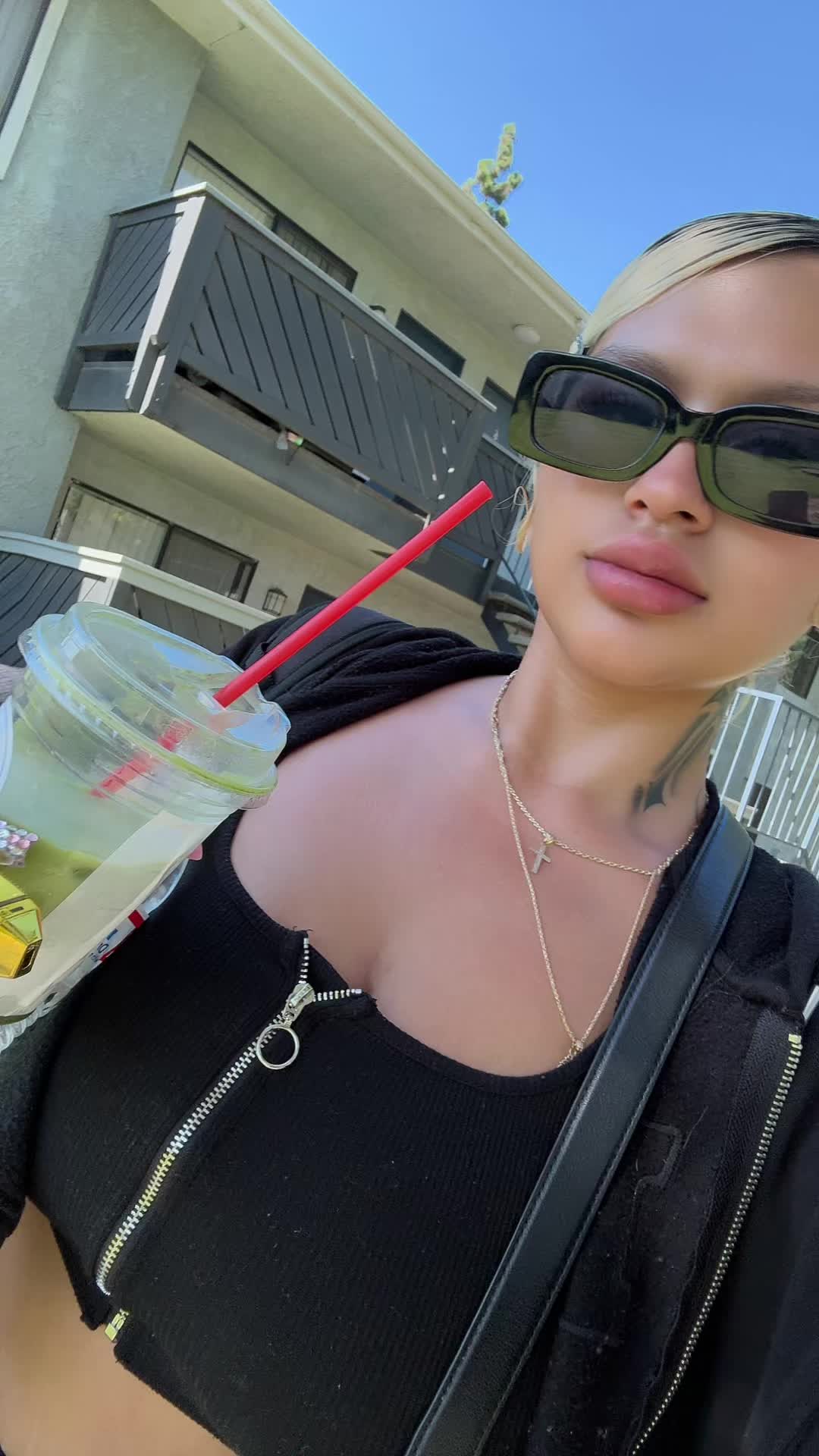 @Shewantsmoree