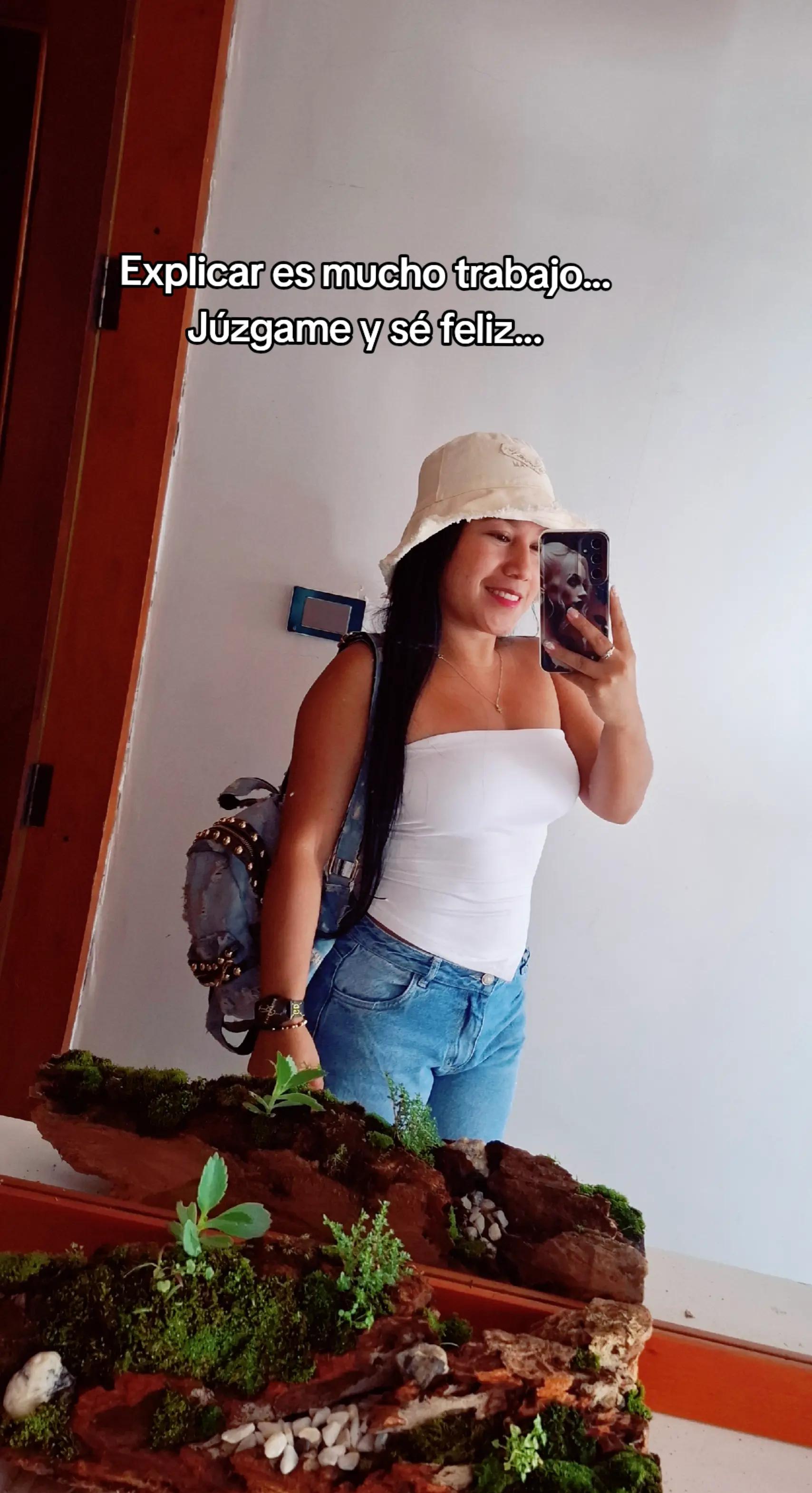 @Y I S E T 💙 👑