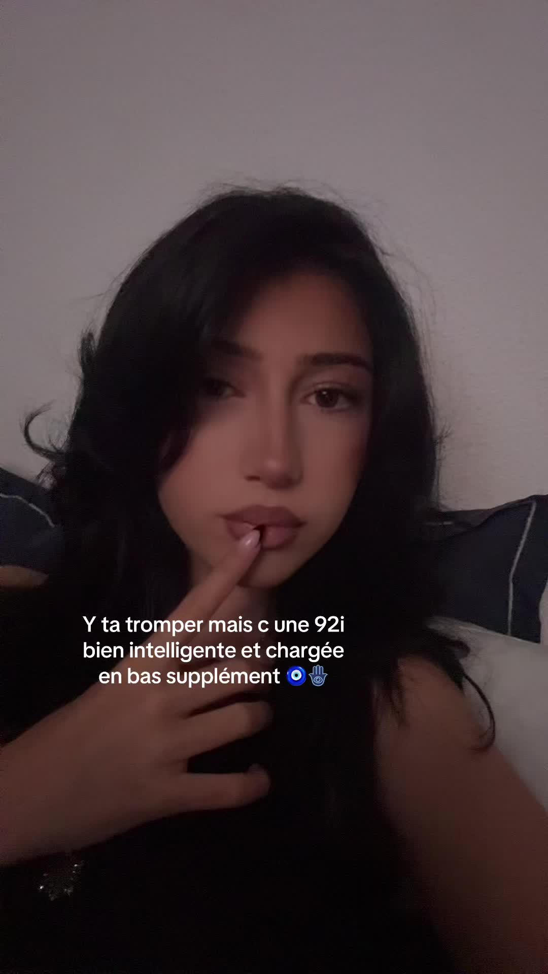 @Izabela🇦🇱