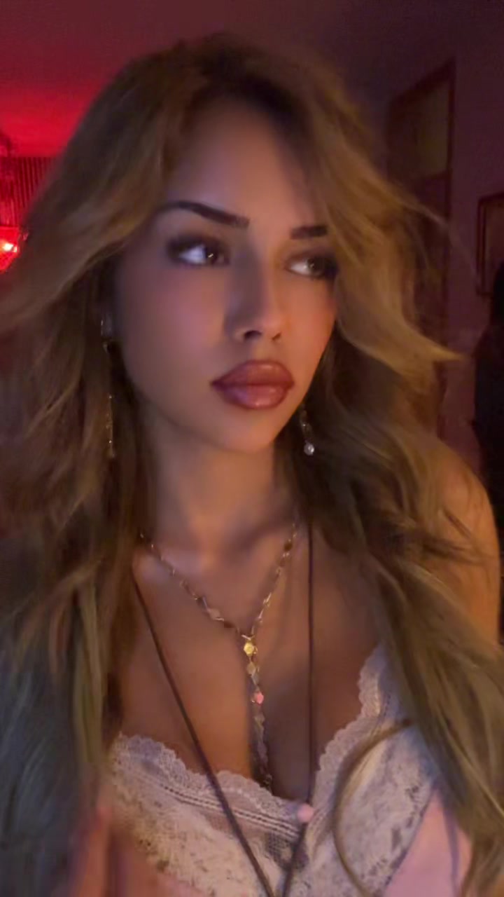 @sarasaavic2