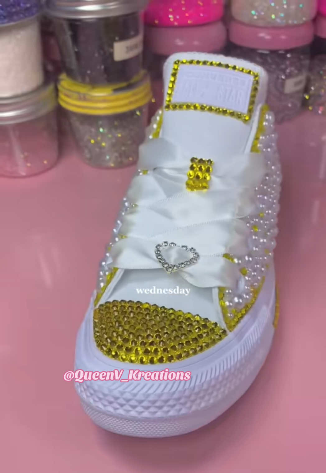 @QueenVKreations 💎✨