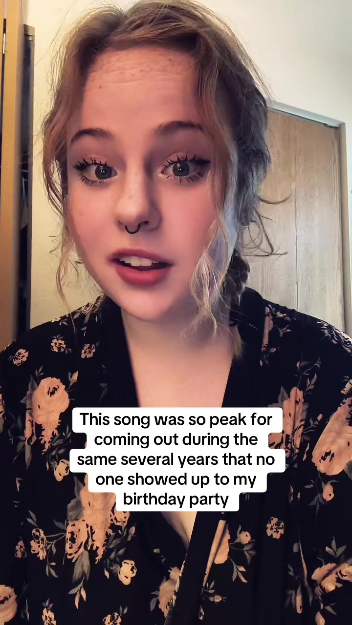 @Alex🤟🏻