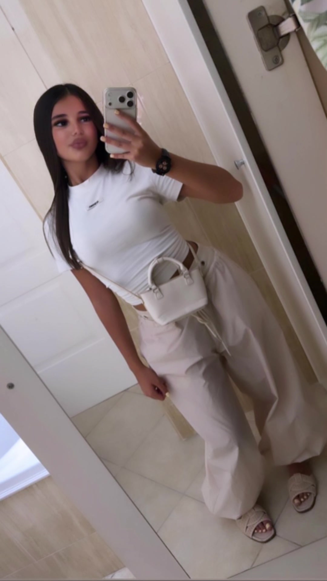 @sofiazinno__