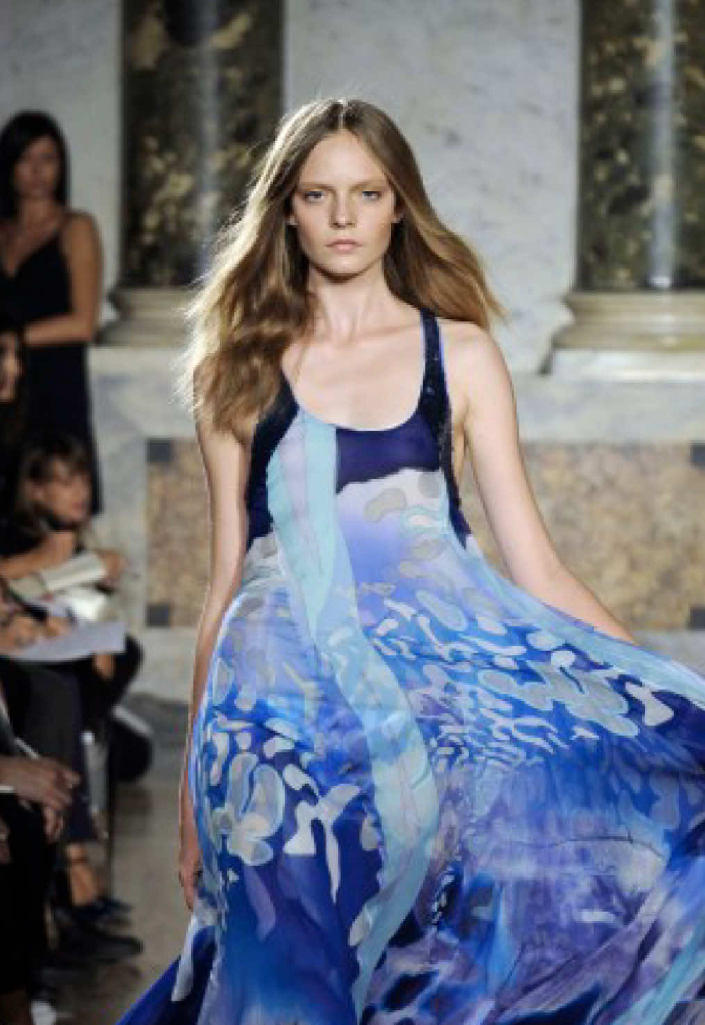 @halitella VERSACE 💜