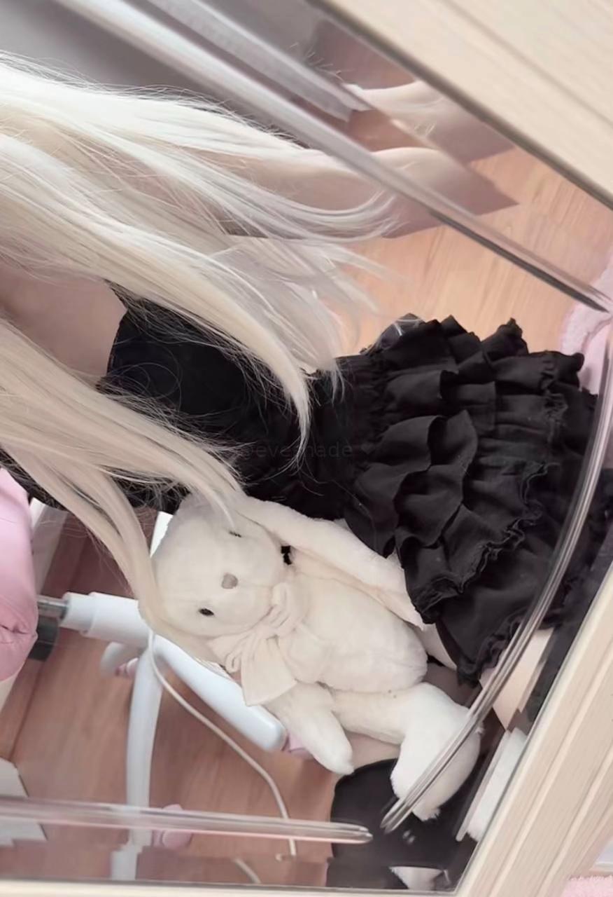 @kittyparadox