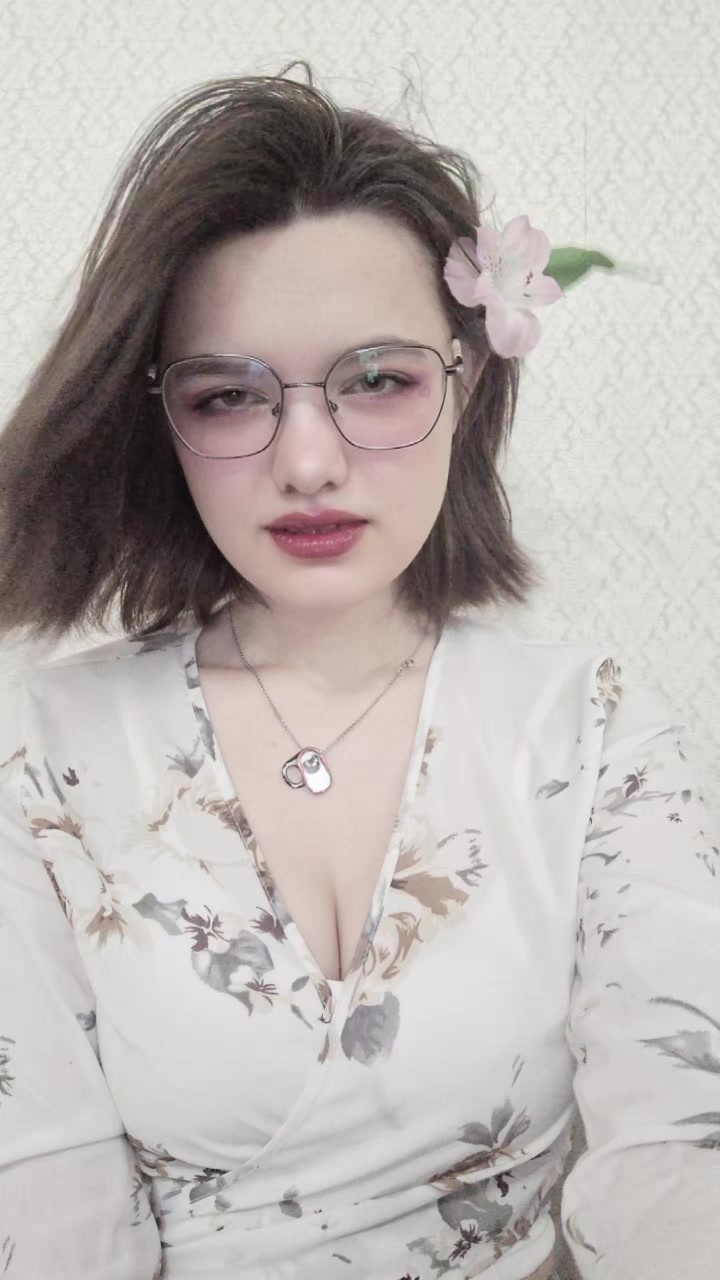 @хочу спать и ватрушку