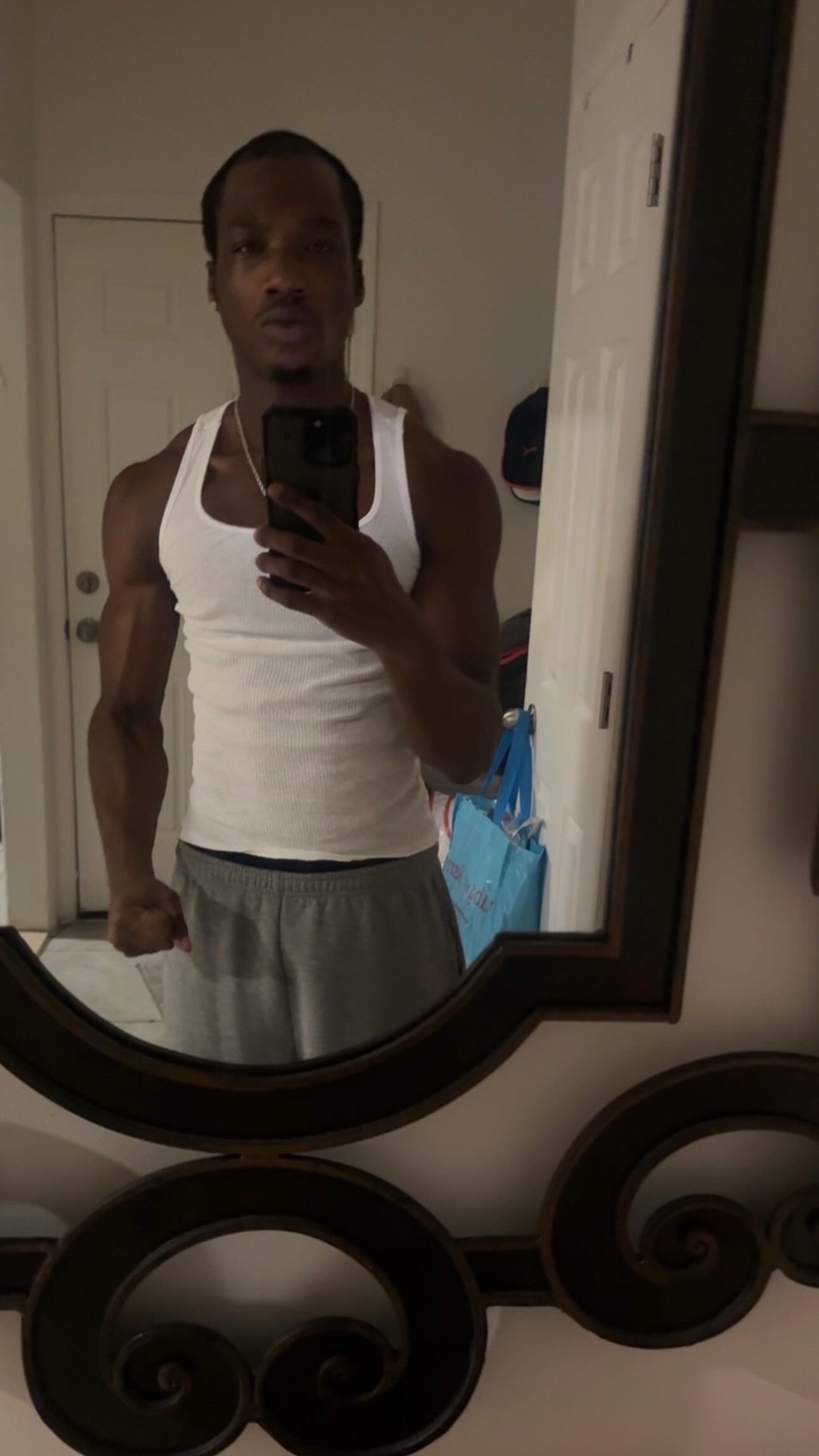 @chr1st1anslair