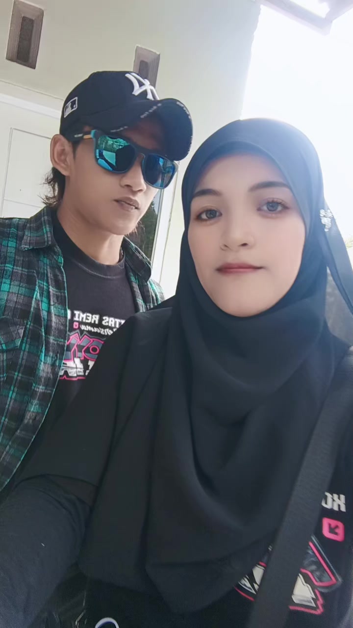 @Aanz pemburu RAPUNZEL 💃