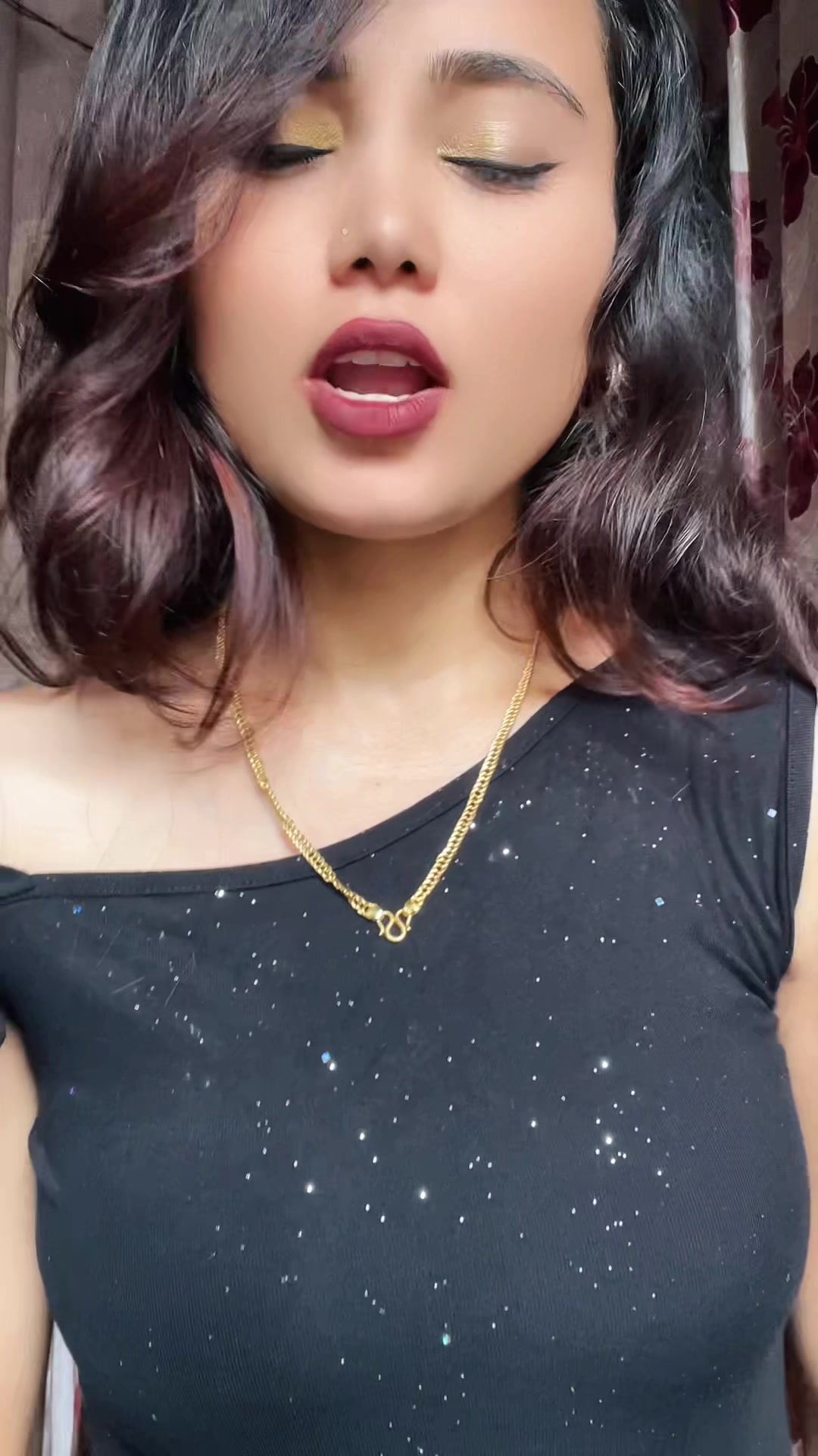 @smritii💫🌼