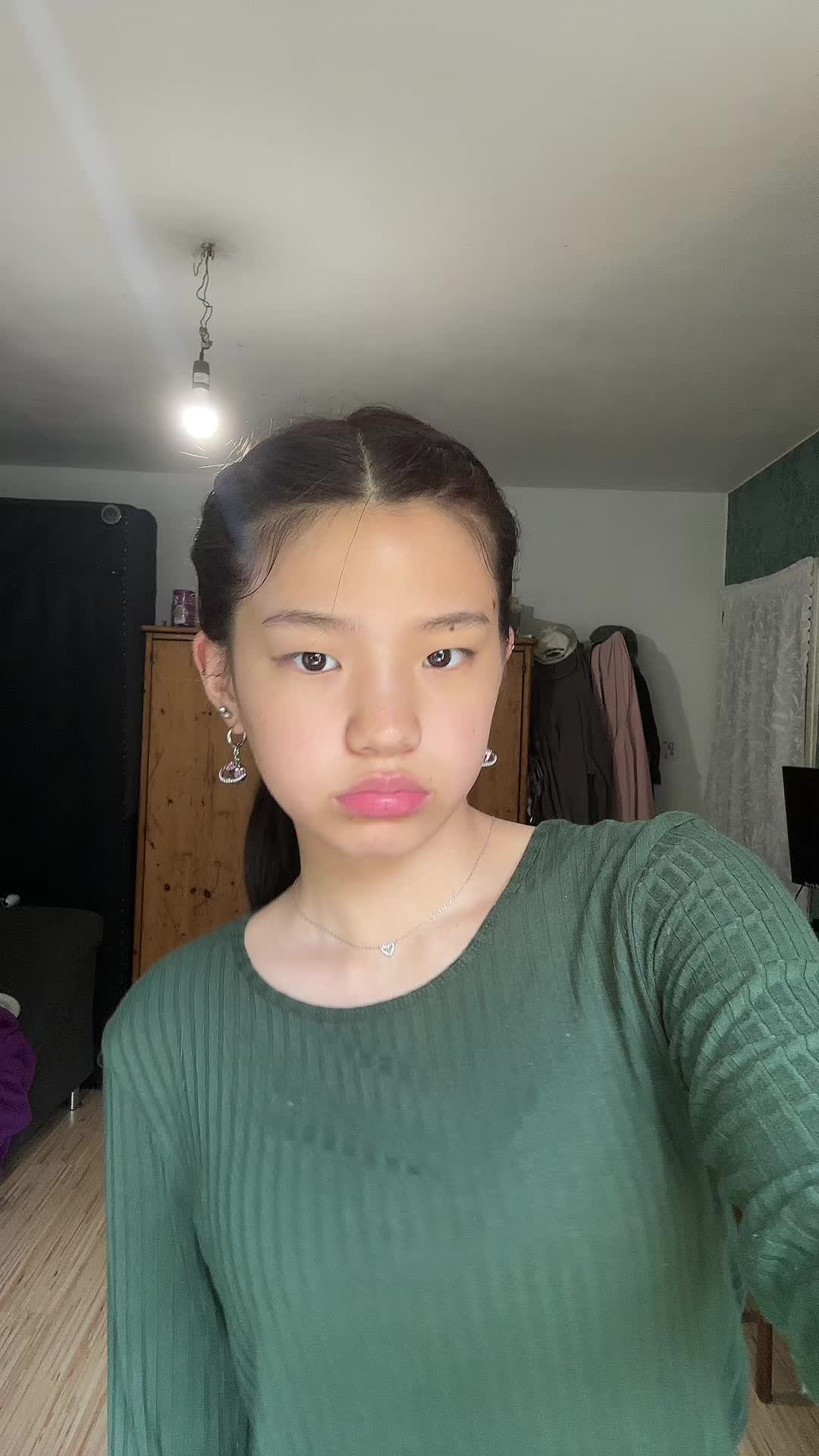 @Julliz