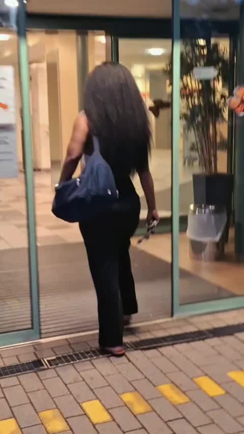 @Lisah🇿🇼🇩🇪