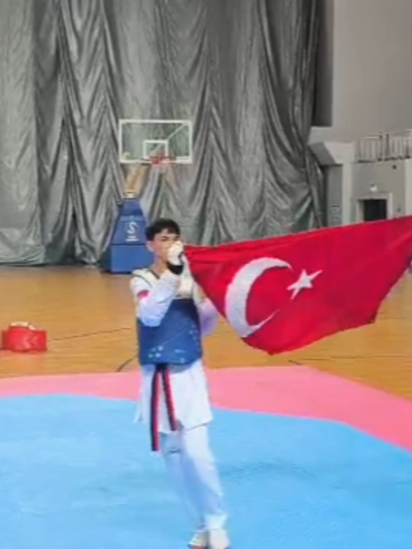 @KARS   D&Uuml;NDAR TAEKWONDO