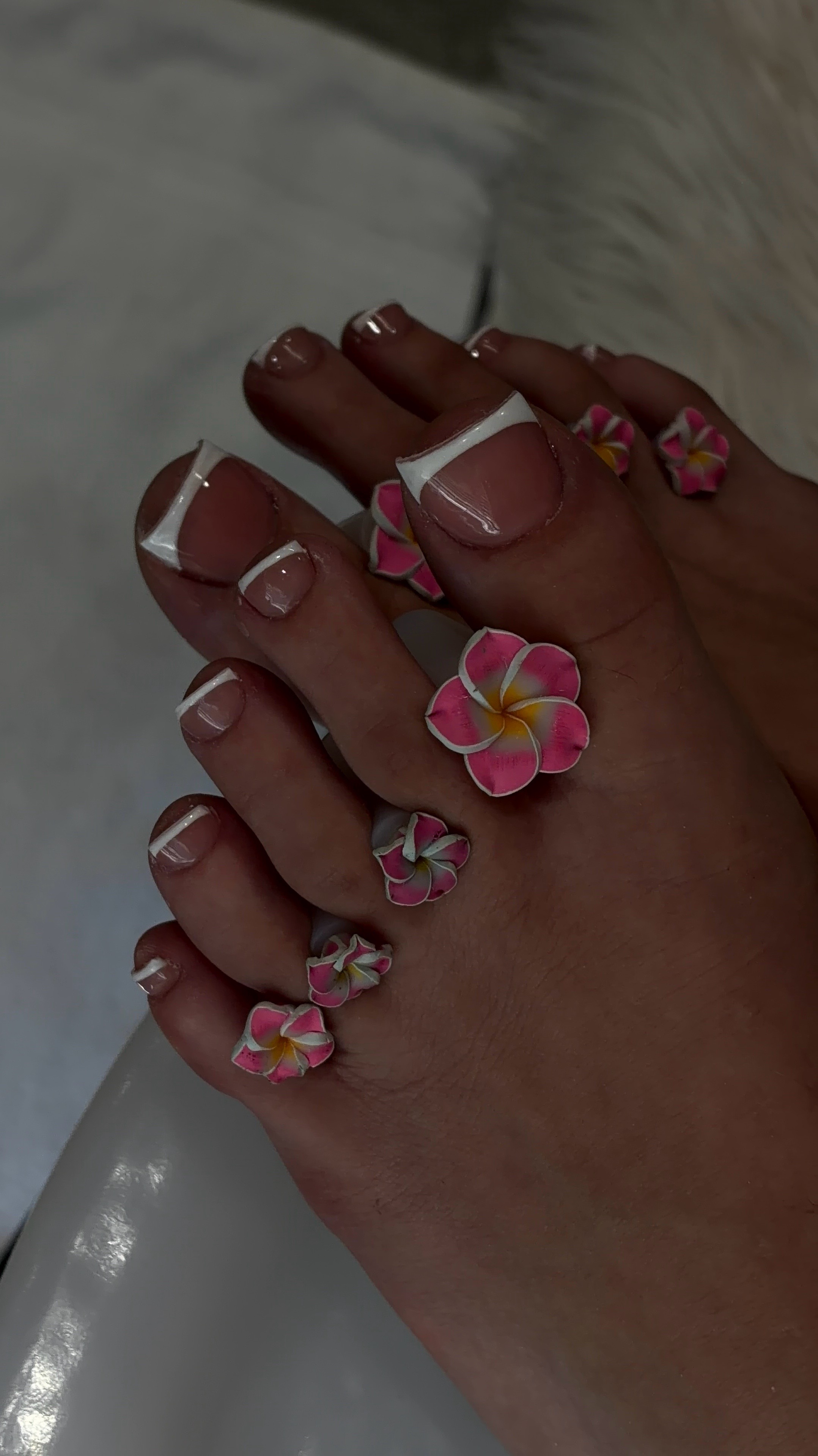 @TheNailR00m