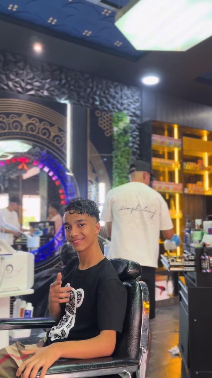 @Adamm🇲🇦🖤