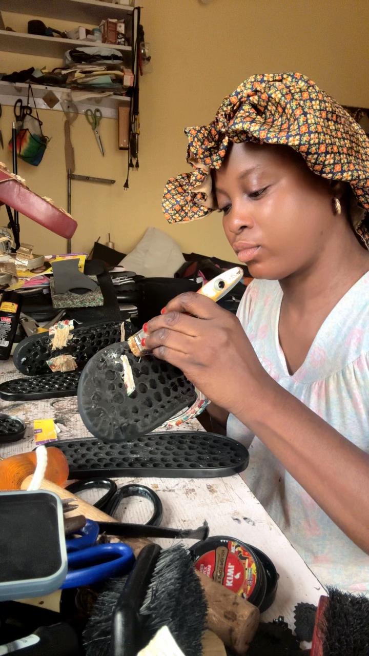 @UNIQUE HANDMADE SHOE AND BAGS