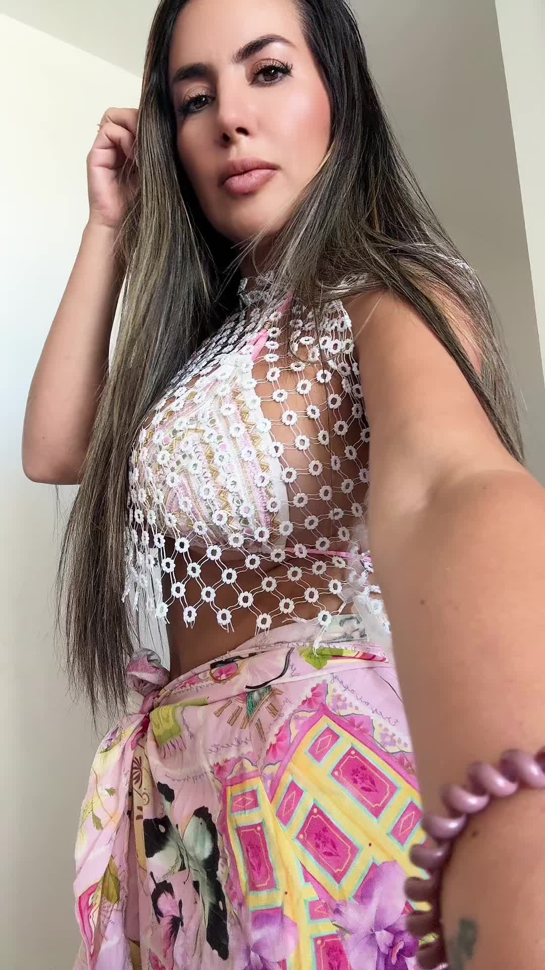 @Vivi Garro Exitosa Oficial