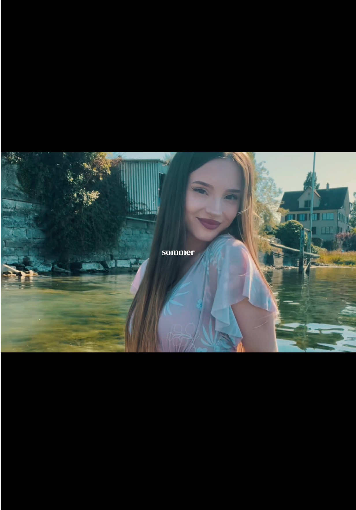 @eelena_rose