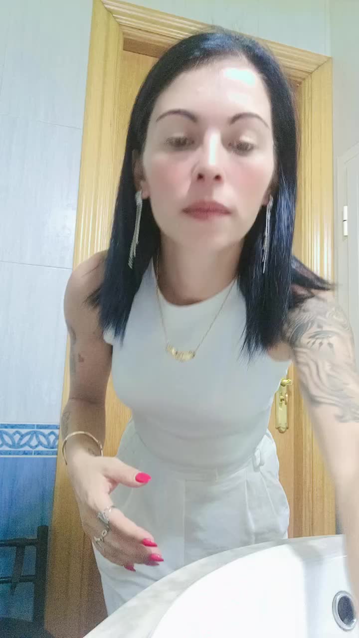 @Cristina Varga