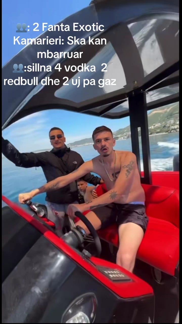 @🛩️