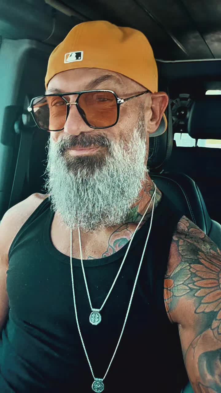 @Vug_77