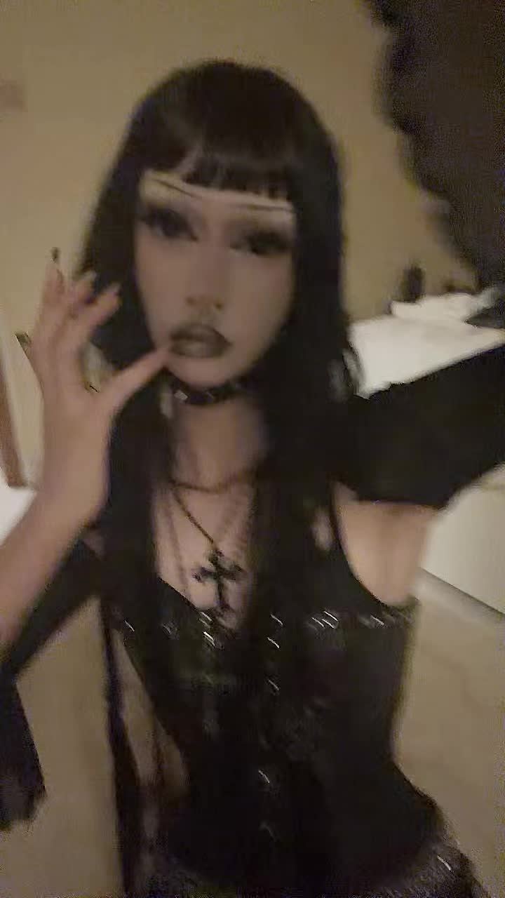 @LiliaLia