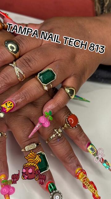 @Dollhouse nails of Tampa