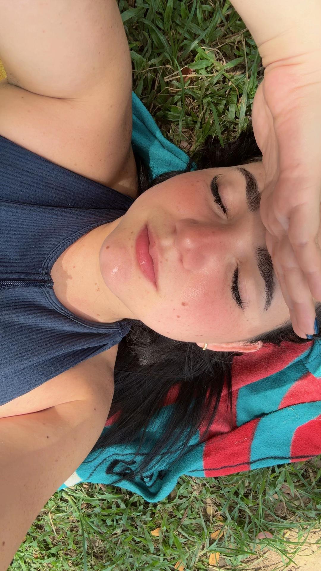 @𝐻𝑎𝑟𝑟𝑖𝑒𝑡 𝑈𝑠𝑒𝑐𝘩𝑒💜