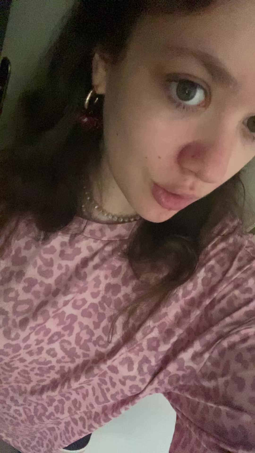 @Ava_hlk