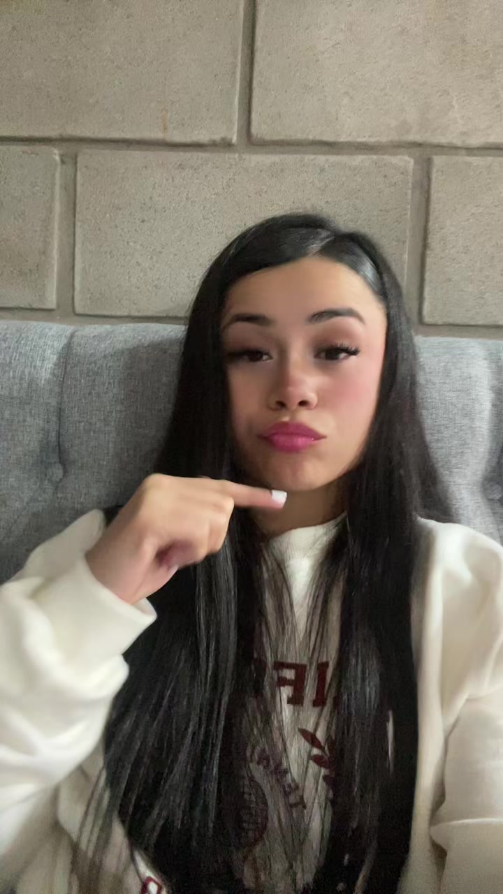 @Valeentina Gomez