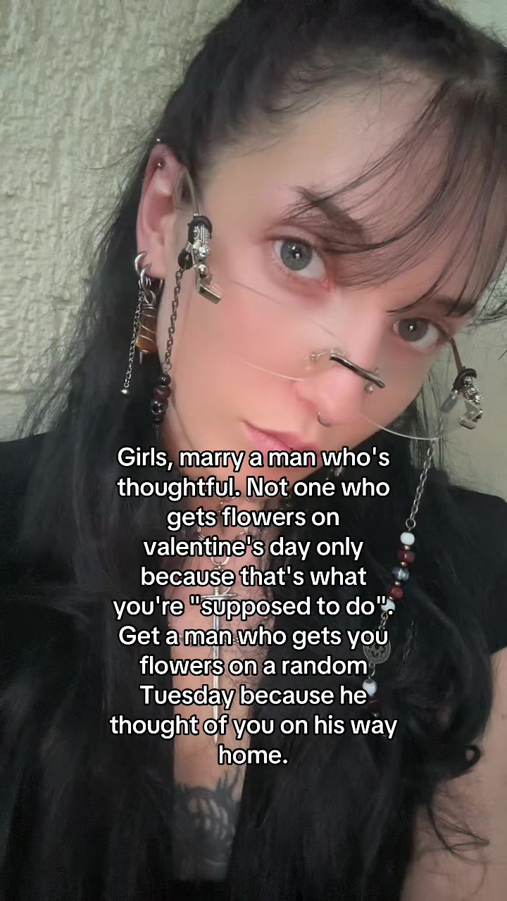 @lydia.bwood