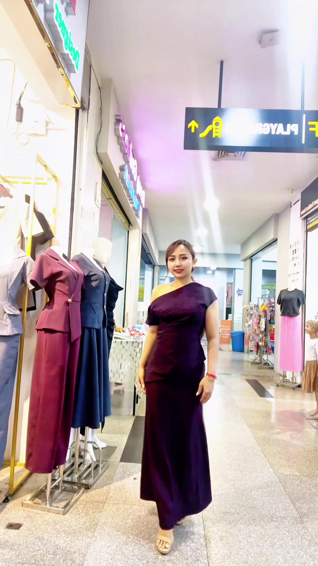 @RED ROSE Designer Collection