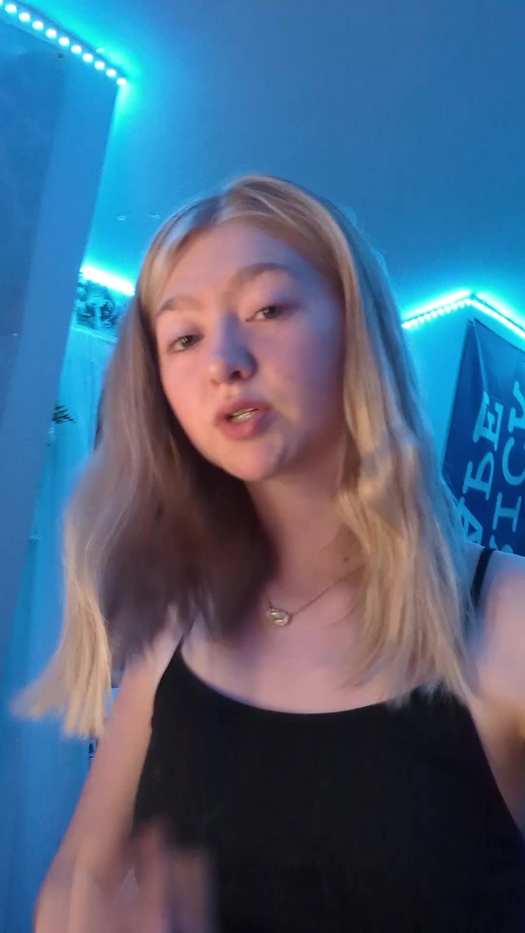 @Ana.Raye🐞