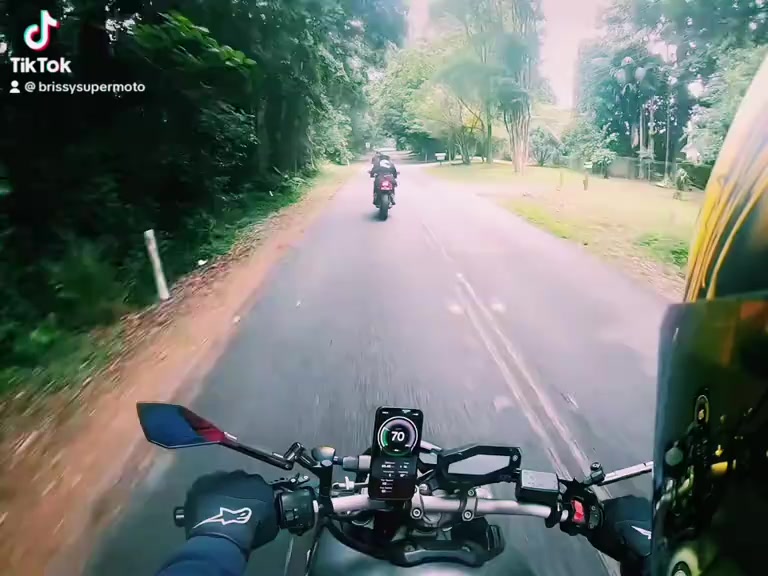 @brizzyktm1290superduke