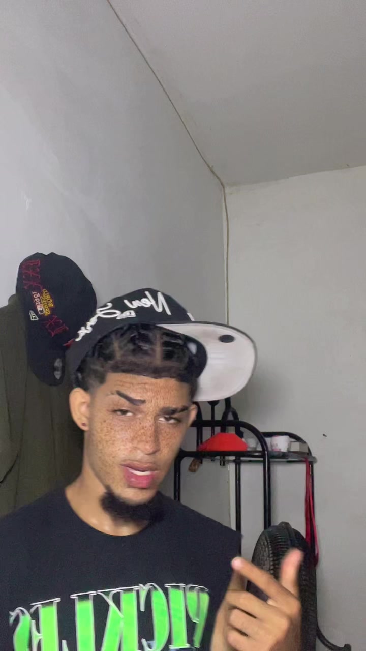 @Anthony🦦