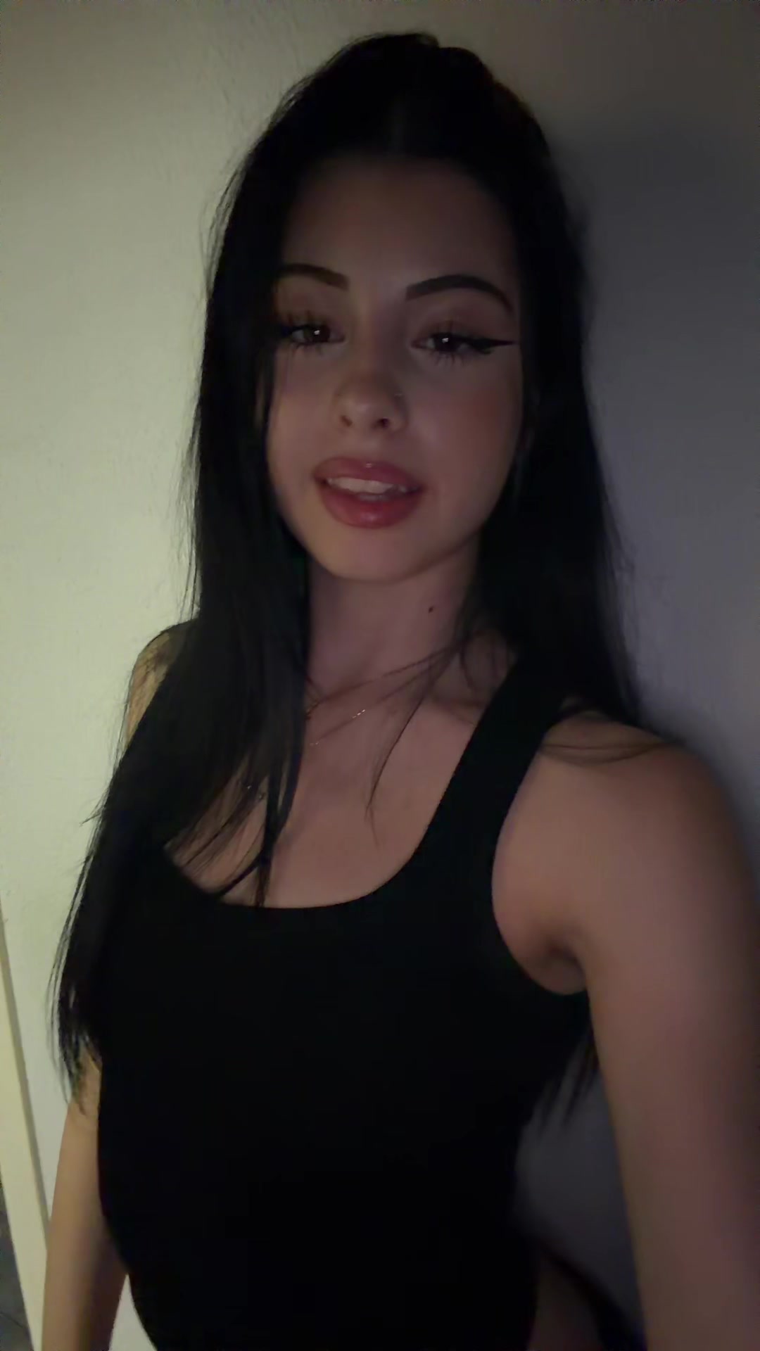 @i ‧₊🍒˚✮