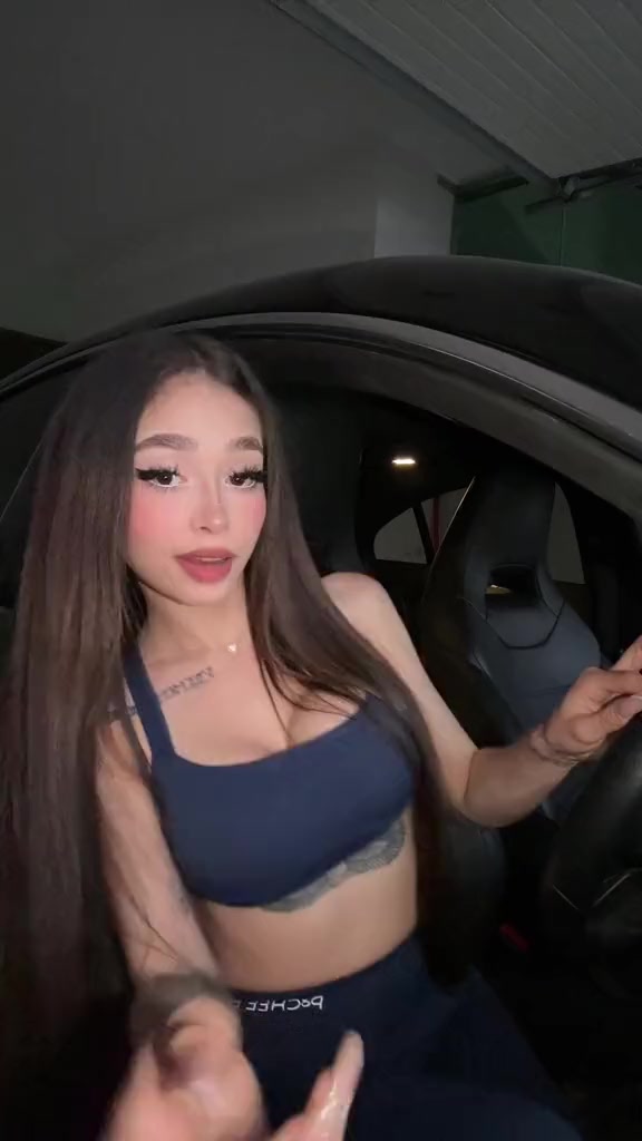 @yajanaaa