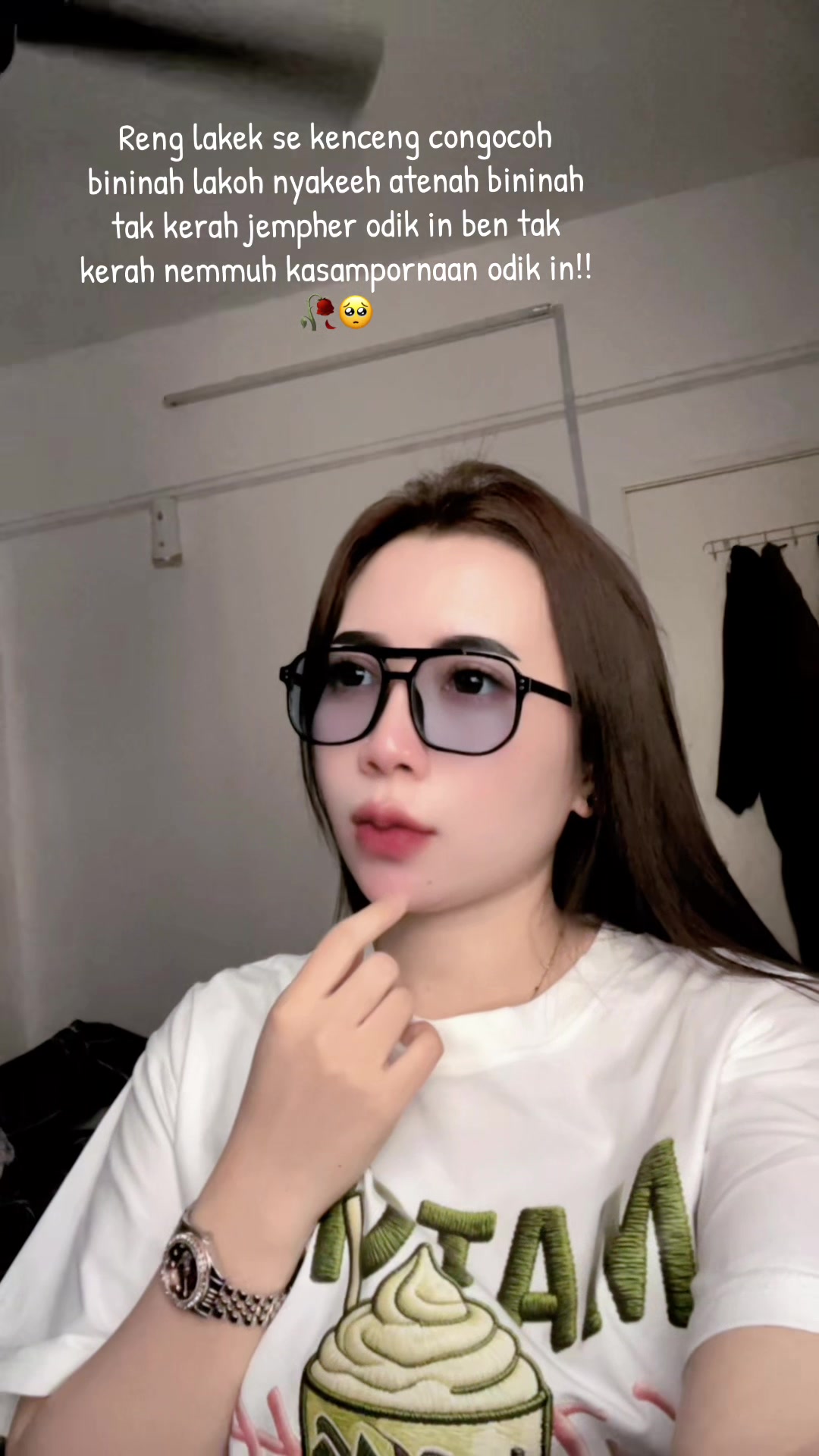 @Vebby_Veronica🦋