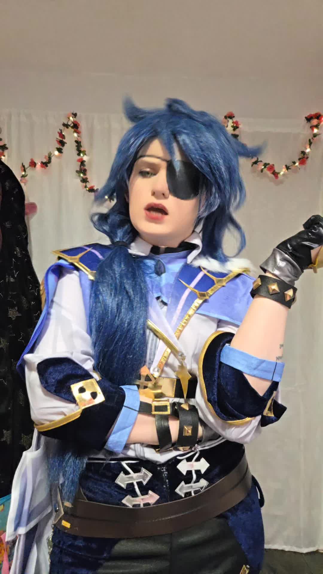 @Mochi tiny Cosplays
