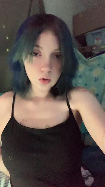 @pr3ttyk1tty1