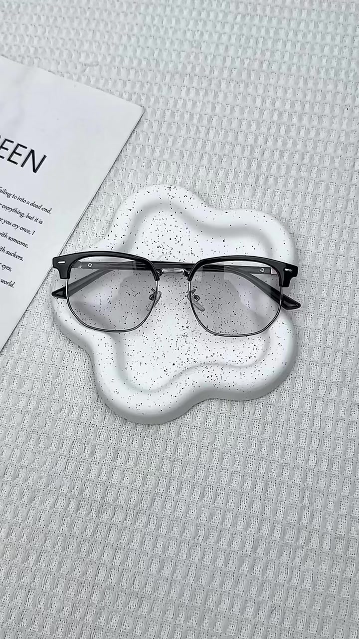 @LUSEEN Eyeglasses
